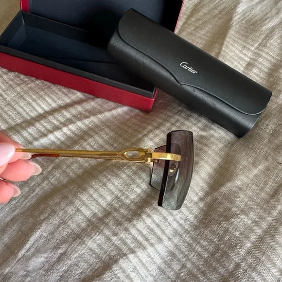 Cartier sunglasses - Picture 3 of 5